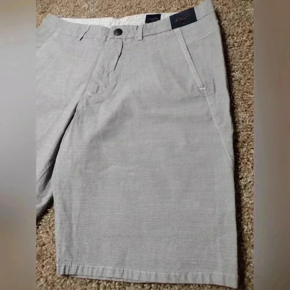 Good Man Brand horizontal stripe Alloy gray Shorts - Picture 2 of 8